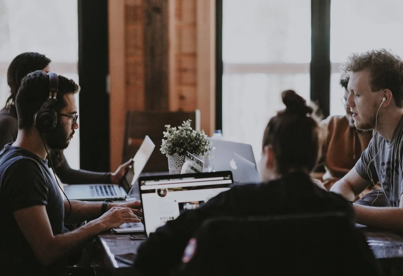 What makes Romania a trending destination for IT staff augmentation?